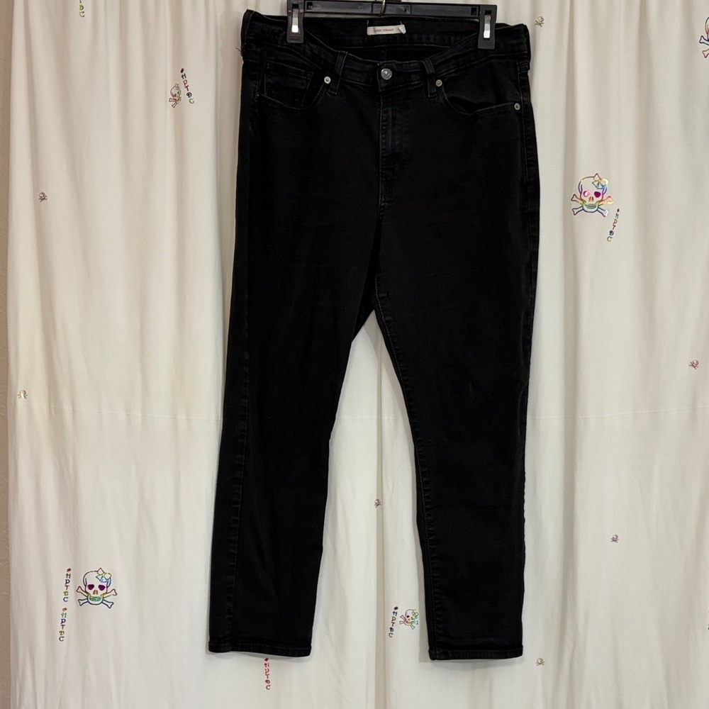 Women's LEVI’S Black Jeans sz 14